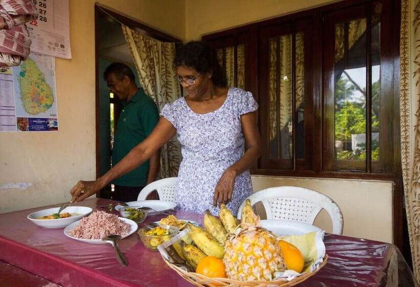 פנסיון Lali S Hikkaduwa Homestay