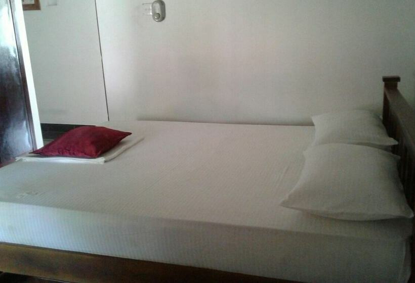 Пансион Legacy Villa