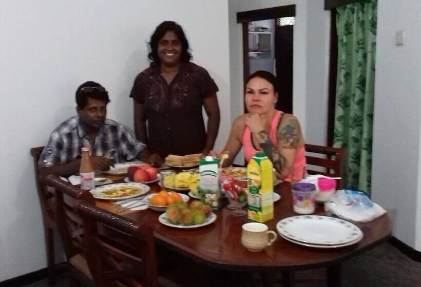 膳宿费 Prasad Suomi Villa