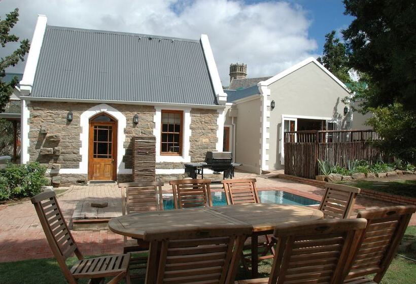 پانسیون St Aidan S Manor