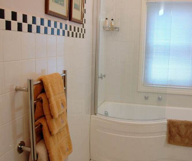 پانسیون St Aidan S Manor