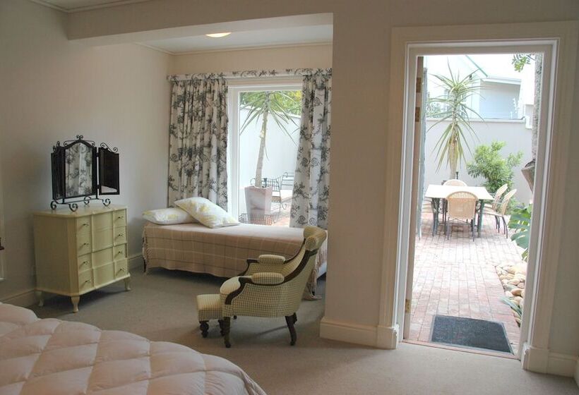 پانسیون St Aidan S Manor