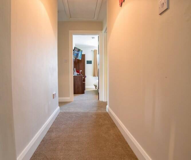 פנסיון Taim Lodge