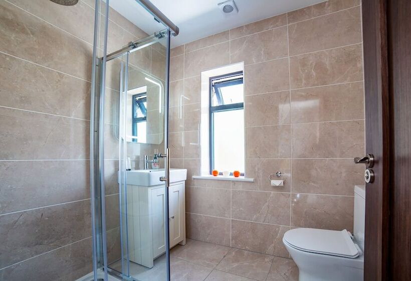 פנסיון Taim Lodge