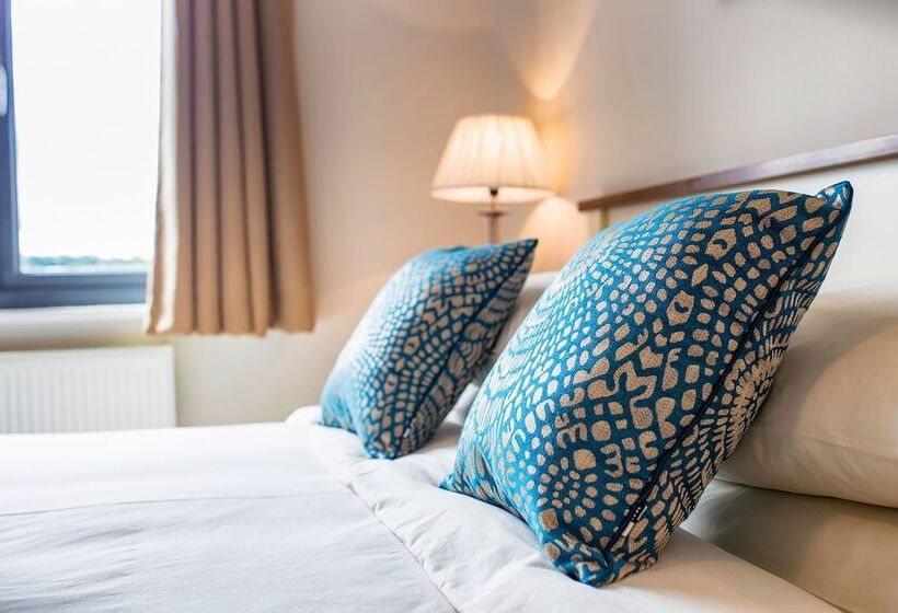 פנסיון Taim Lodge