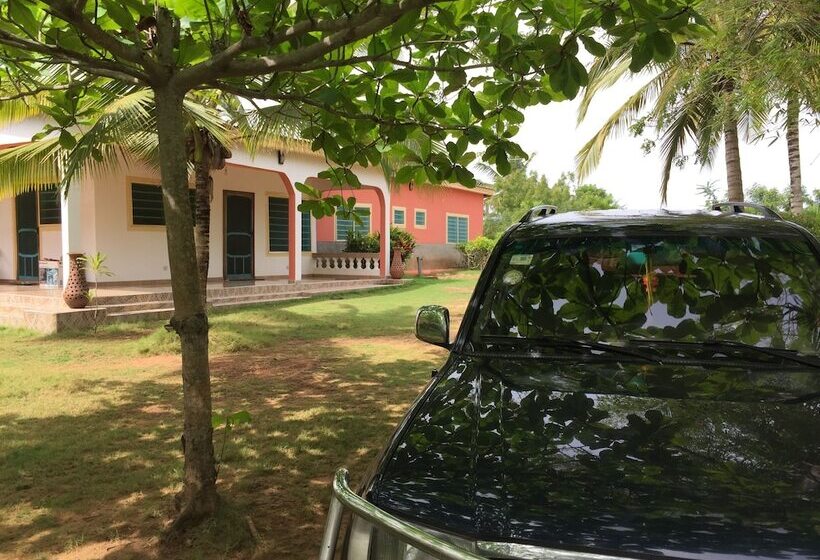 پانسیون Twitter Paradise Guest House