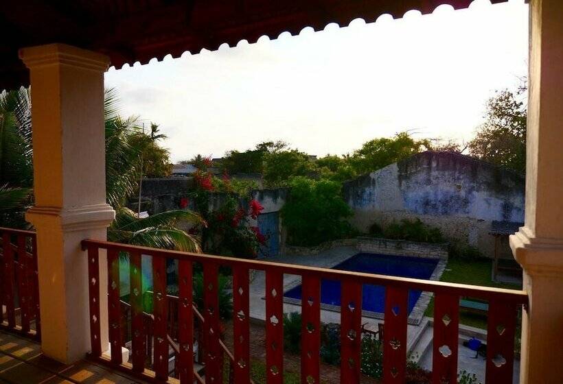 膳宿费 Ulani Lodge