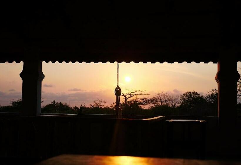 膳宿费 Ulani Lodge