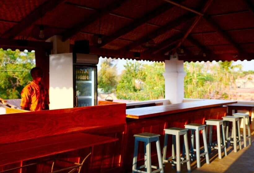 膳宿费 Ulani Lodge