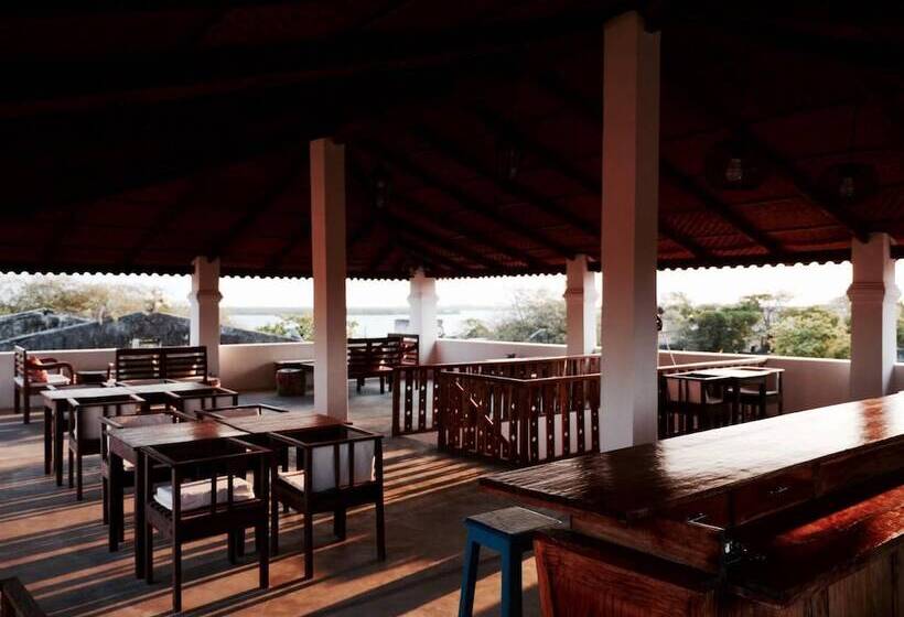 膳宿费 Ulani Lodge