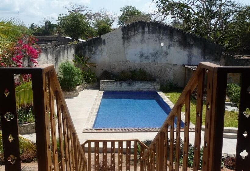 膳宿费 Ulani Lodge