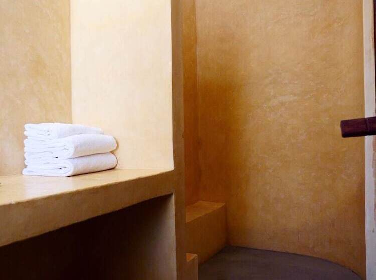 膳宿费 Ulani Lodge