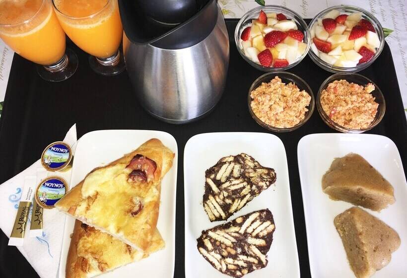 פנסיון Villa Meltemi