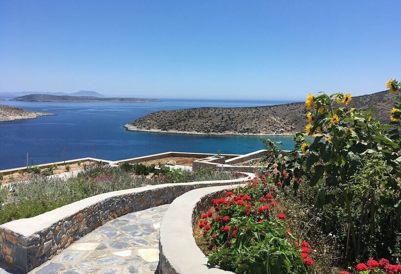 פנסיון Villa Meltemi