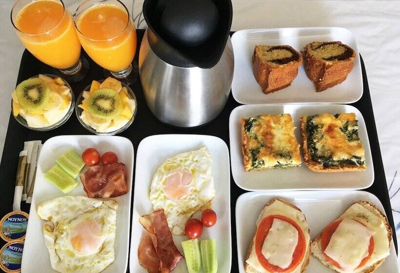 פנסיון Villa Meltemi