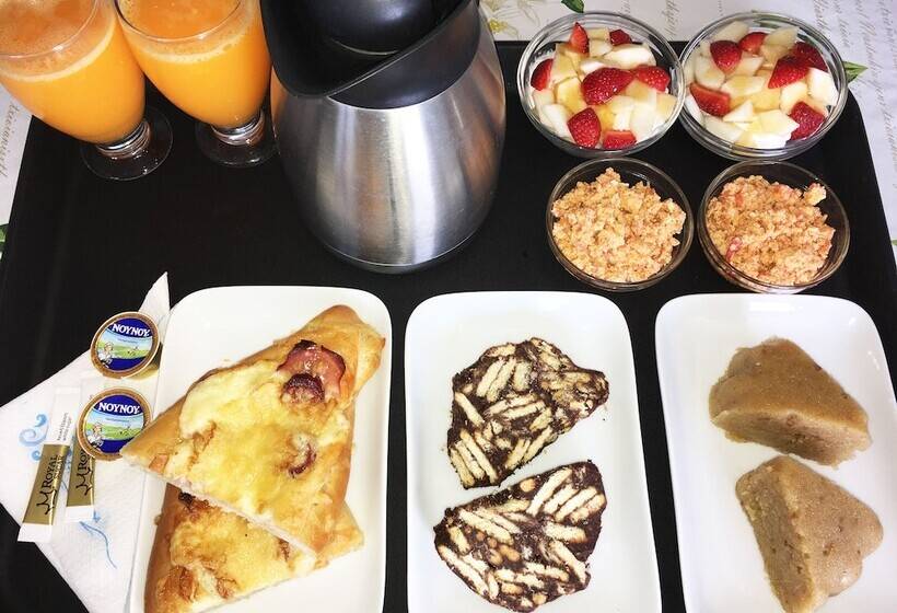 פנסיון Villa Meltemi