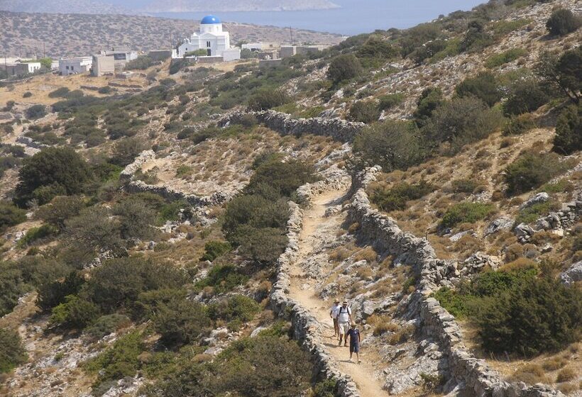 بنسيون Villa Meltemi