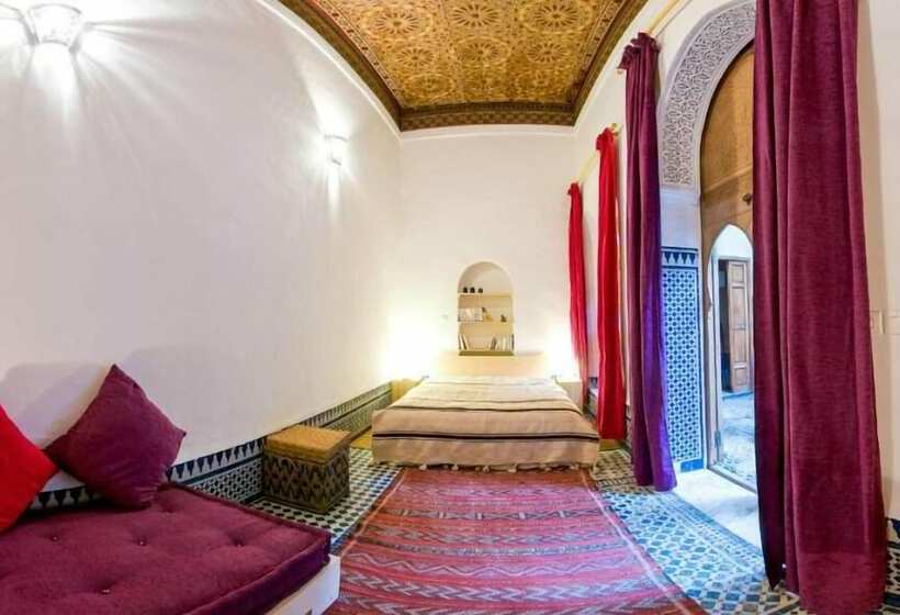 ریاض Eden Meknes