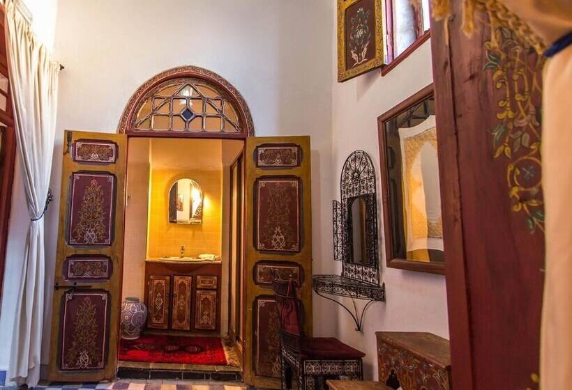 ریاض Eden Meknes