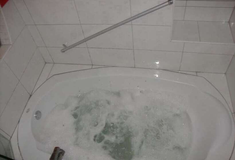 Sauna Spa Yaku Hostal