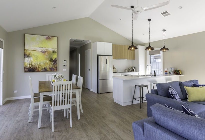 Summer Home  Our Place At Bright