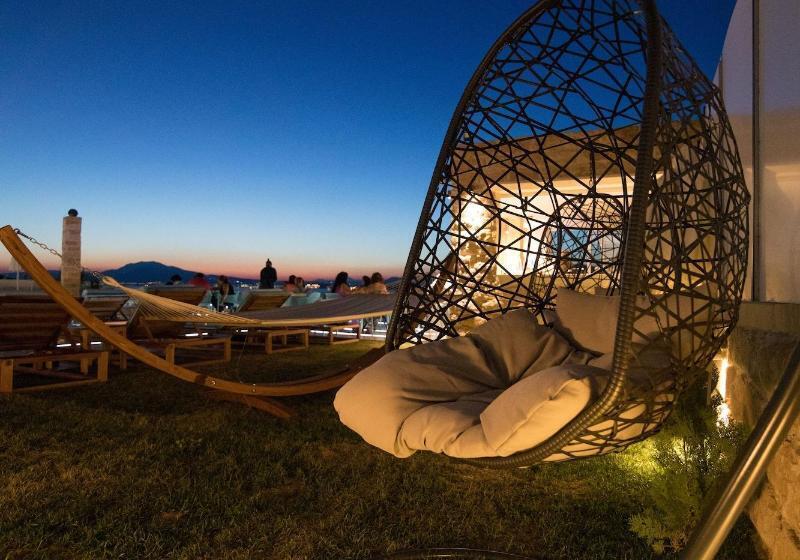 Aianteion Bay Luxury Hotel & Suites