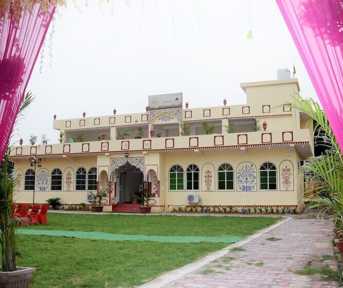 Anand Mahal By Tuma Hotels