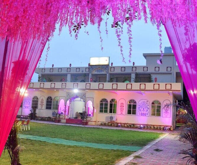 Anand Mahal By Tuma Hotels