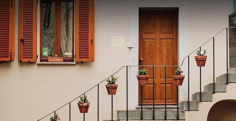 민박 Affittacamere La Piazzetta