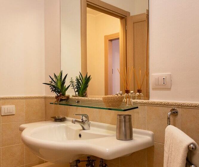 민박 Affittacamere La Piazzetta