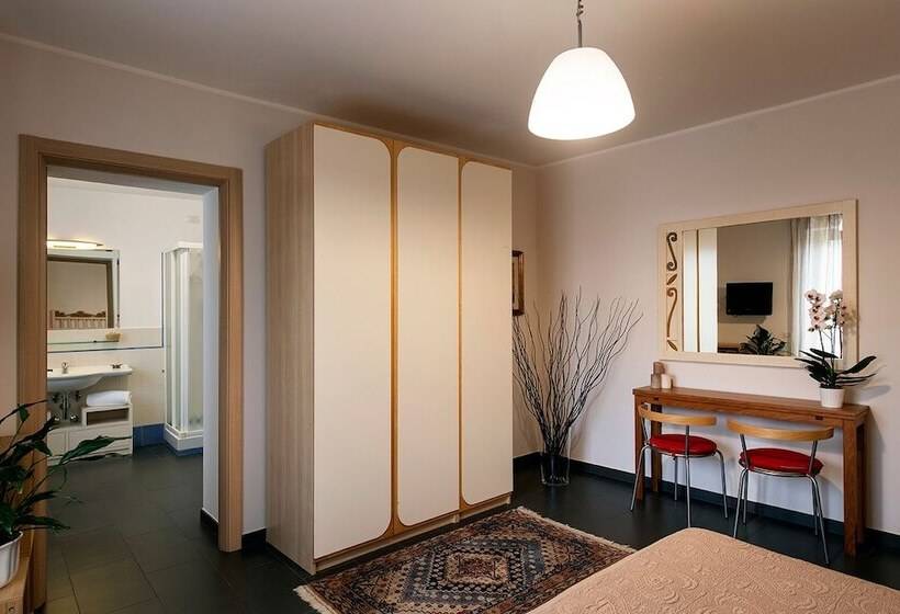 민박 Affittacamere La Piazzetta