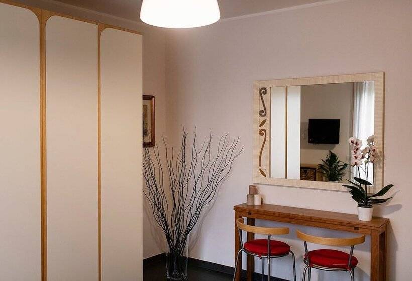 민박 Affittacamere La Piazzetta