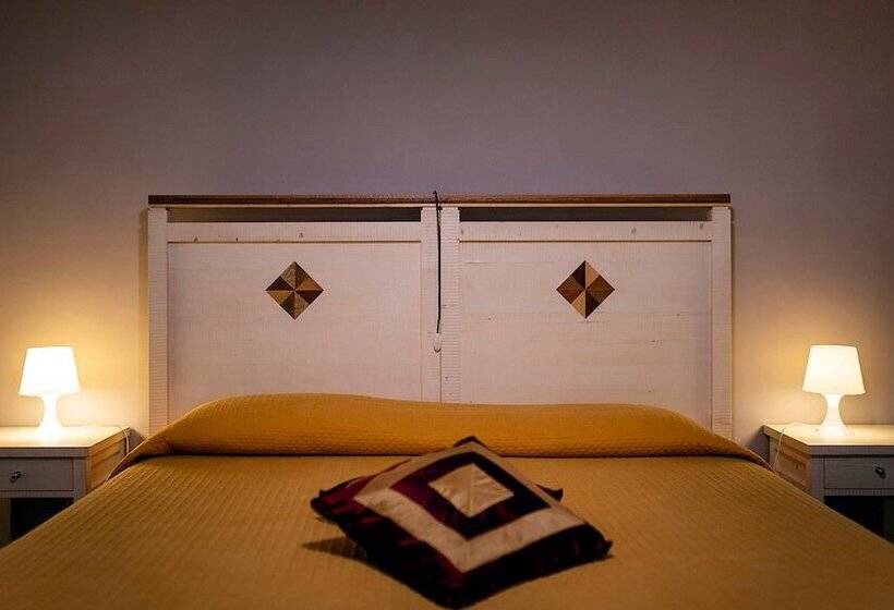 민박 Affittacamere La Piazzetta