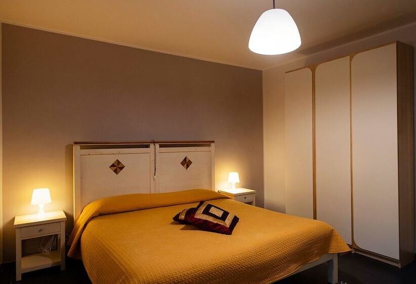 민박 Affittacamere La Piazzetta