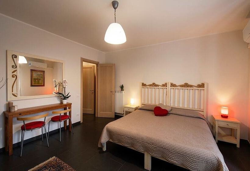 민박 Affittacamere La Piazzetta