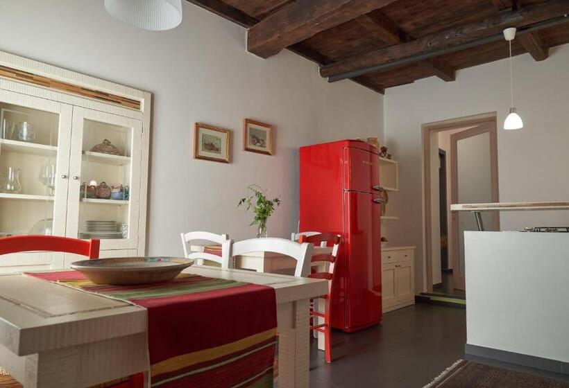 민박 Affittacamere La Piazzetta