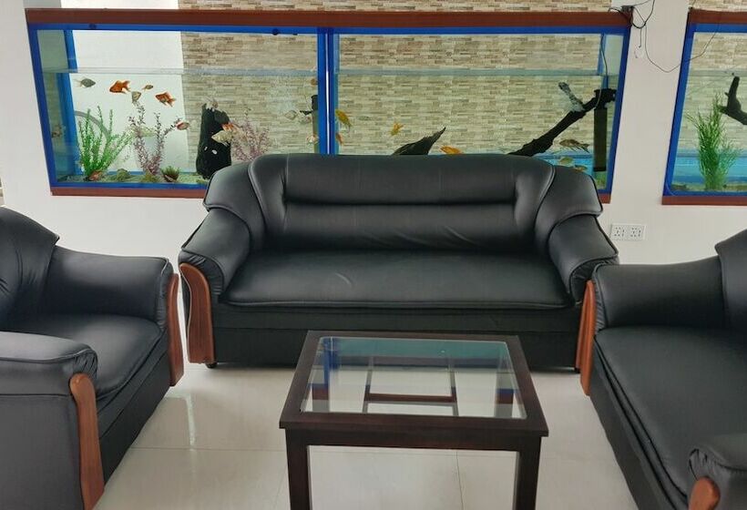 مبيت وإفطار Amber House Lanka