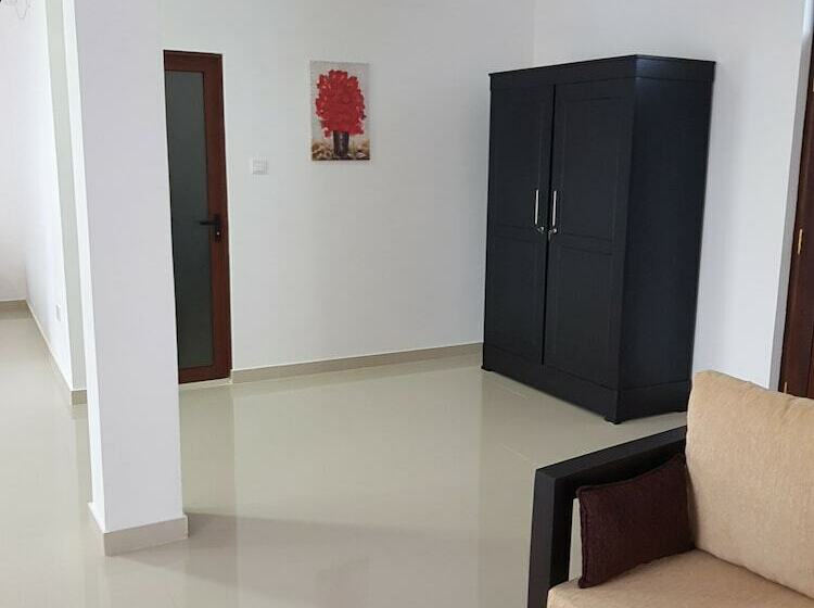 مبيت وإفطار Amber House Lanka