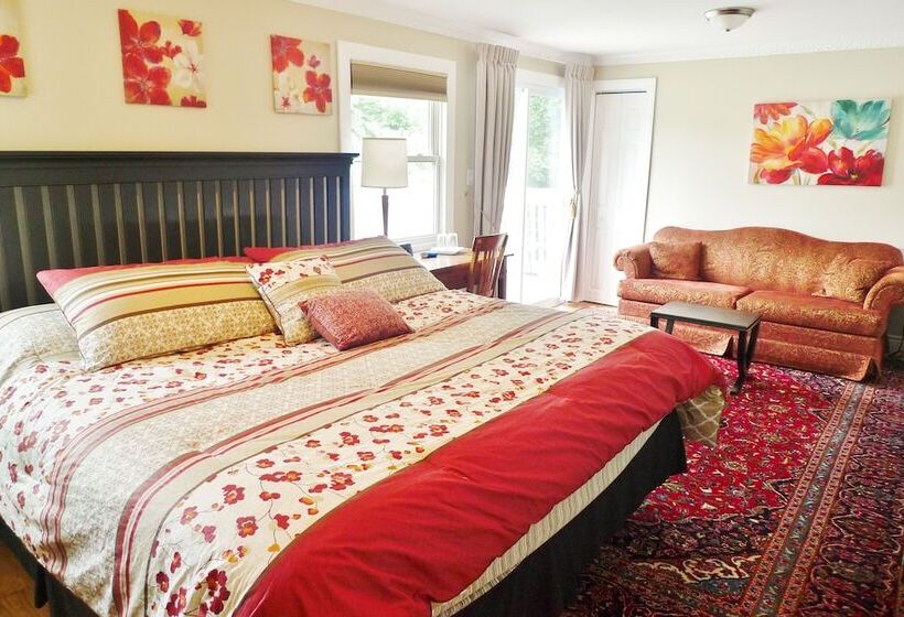 مبيت وإفطار Cavendish Breeze Inn