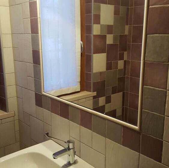 مبيت وإفطار Corte Di Tosina