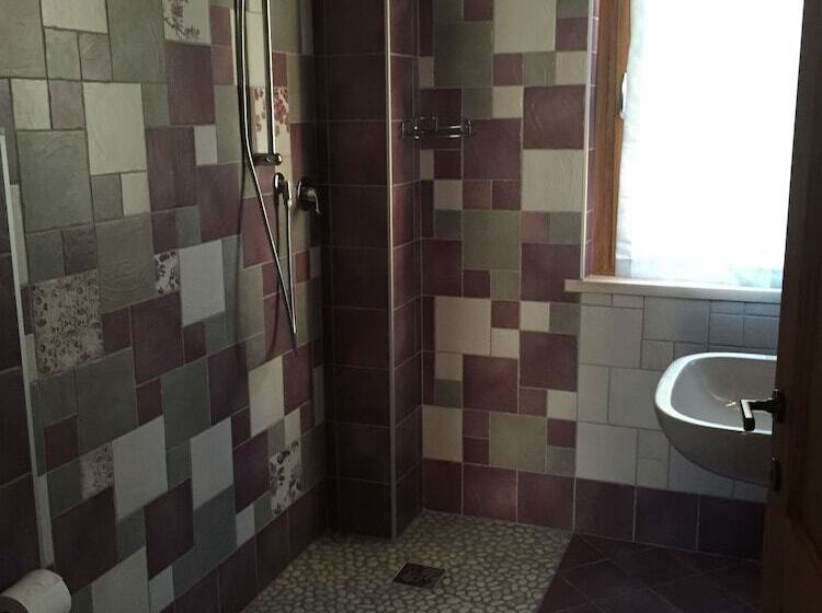 مبيت وإفطار Corte Di Tosina