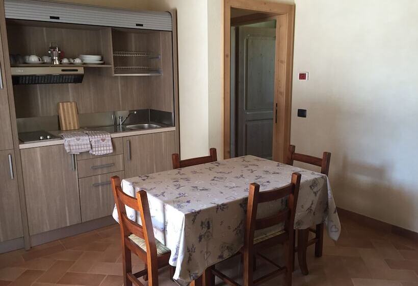 مبيت وإفطار Corte Di Tosina