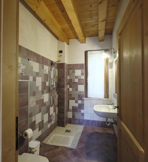 مبيت وإفطار Corte Di Tosina