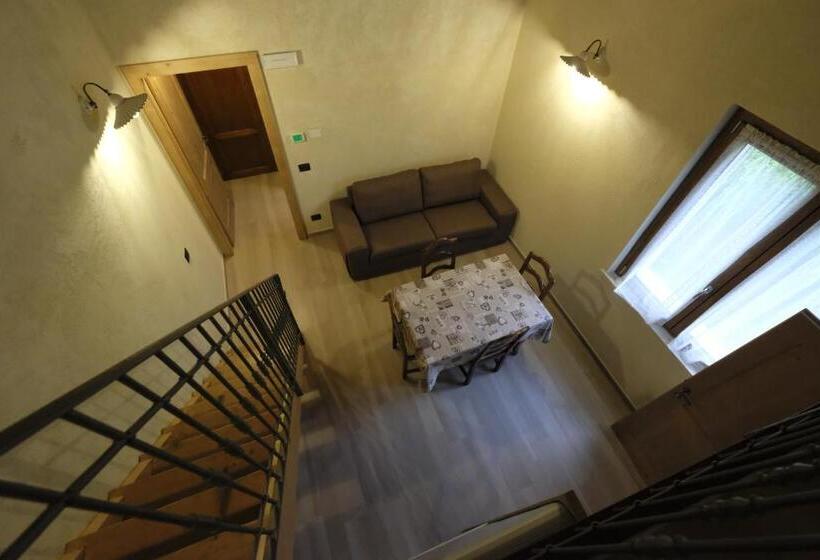 مبيت وإفطار Corte Di Tosina