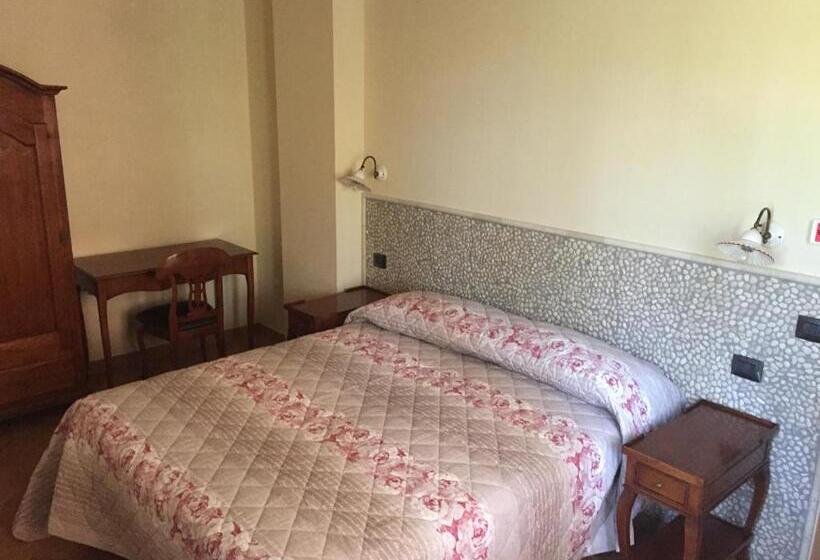 مبيت وإفطار Corte Di Tosina