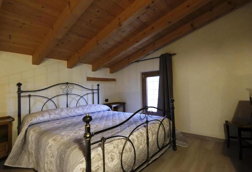 مبيت وإفطار Corte Di Tosina