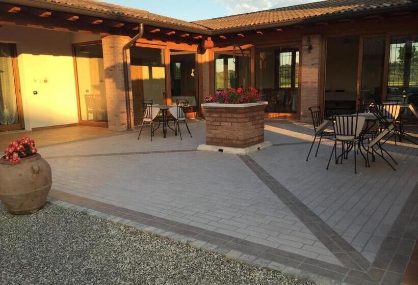 مبيت وإفطار Corte Di Tosina