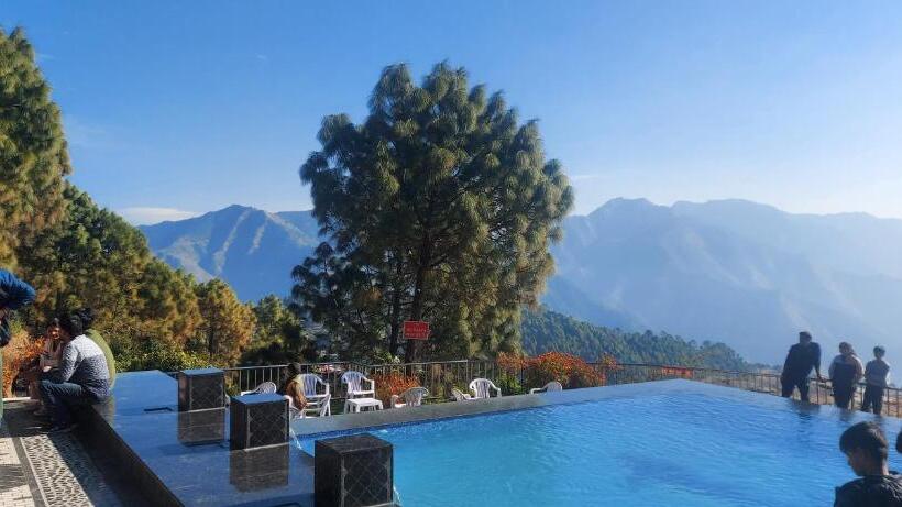 Blue Pine Resort