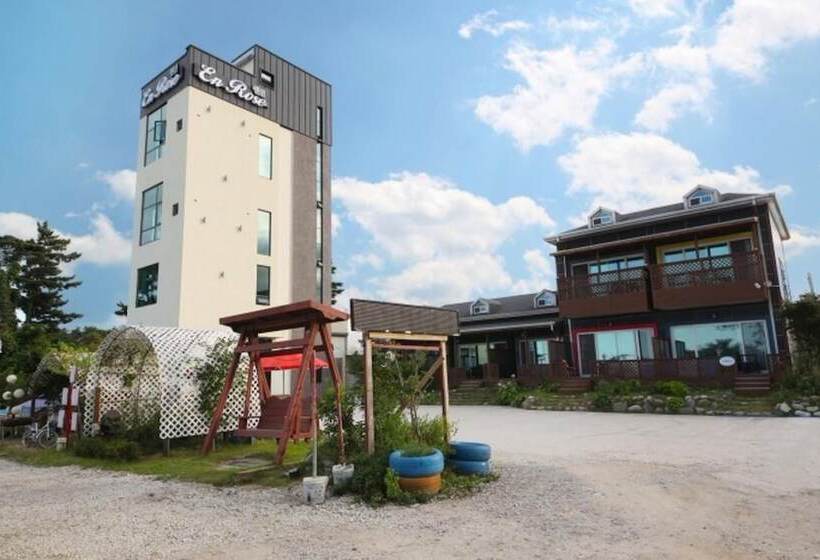 Gangreung Rosepension