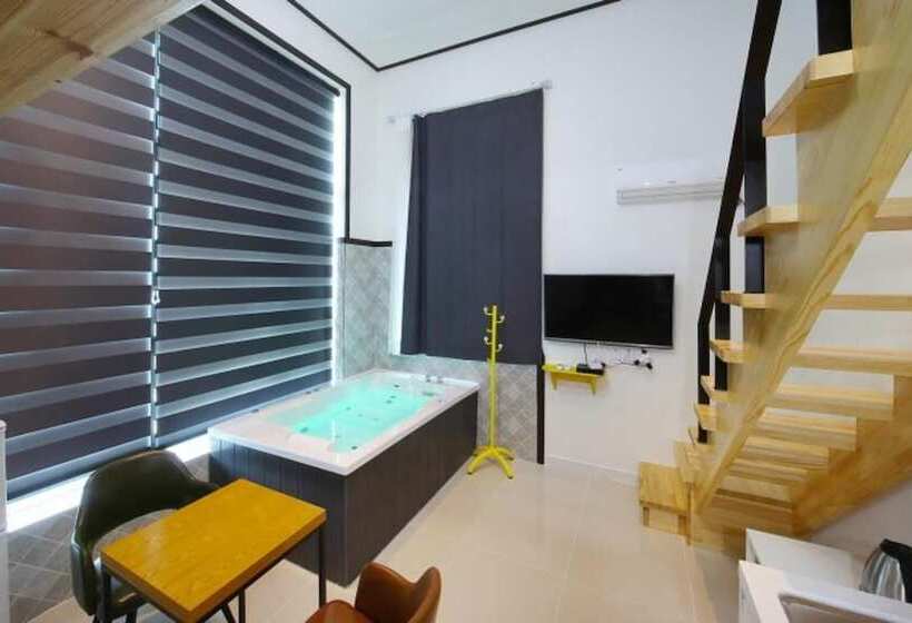 Gangreung Rosepension